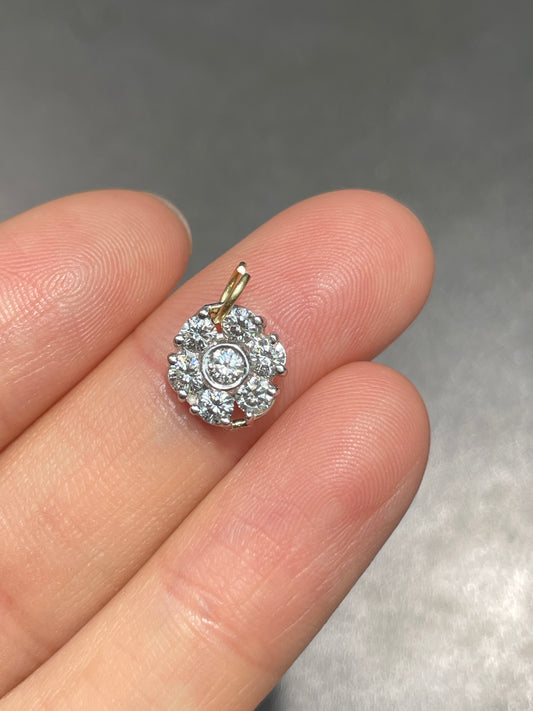 18K Gold Diamond Cluster Flower Charm