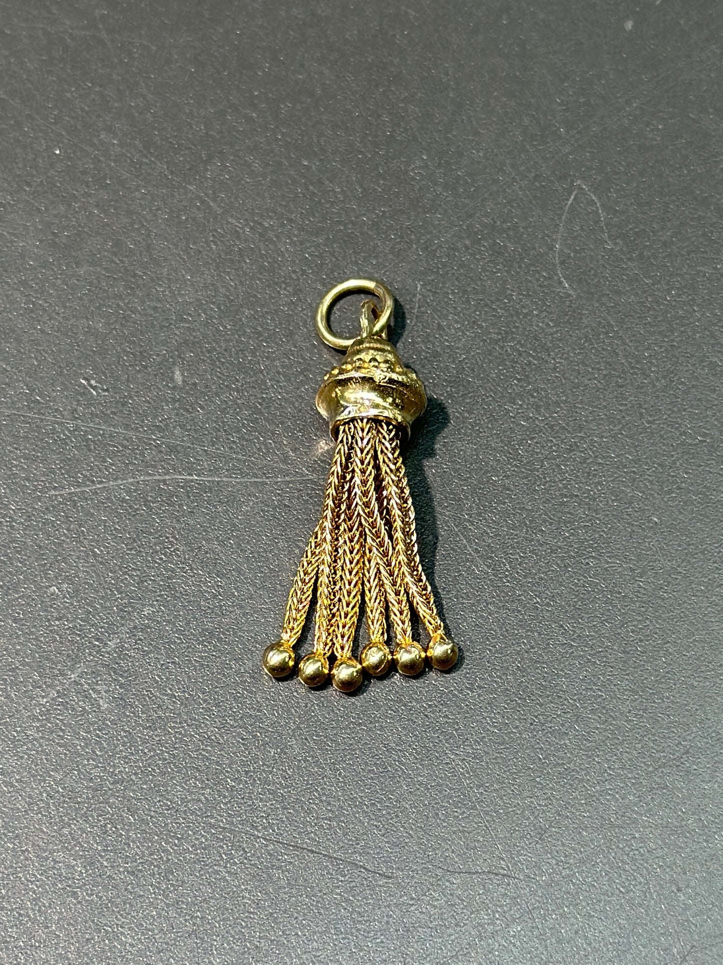 Pendentif à pompon Hold 14K