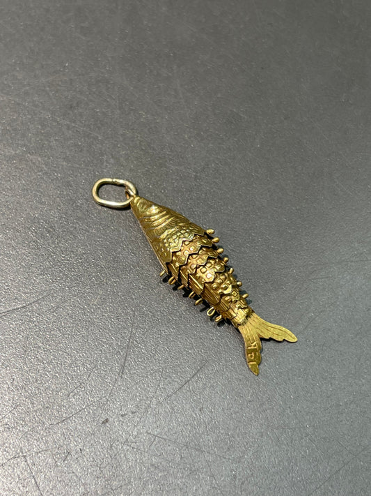 Vintage 14K Yellow Gold Articulated Fish Charm Pendant