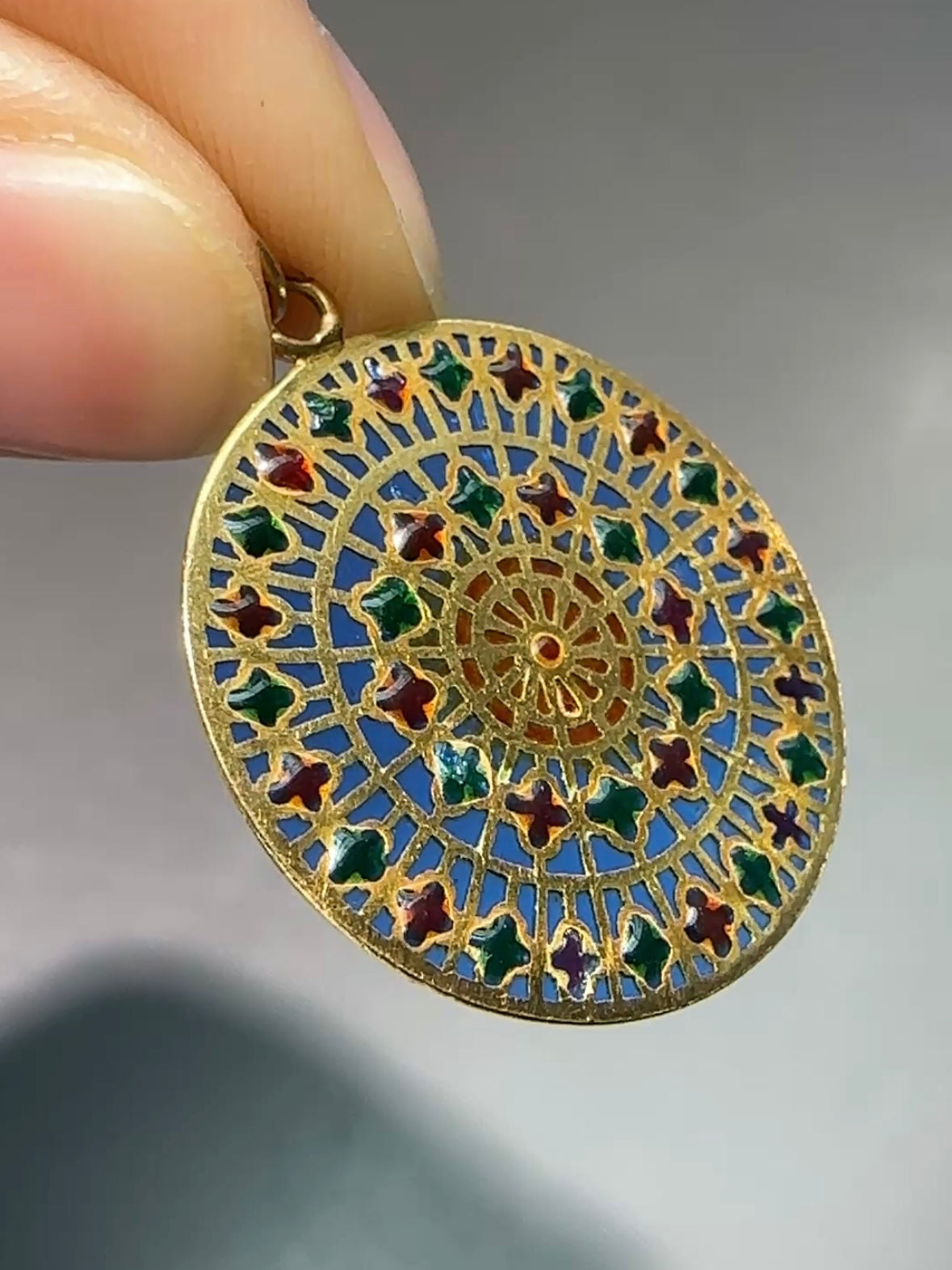 复古法式 18K 金 Plique-á-Jour 吊坠