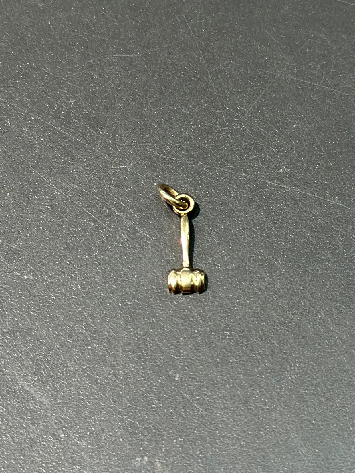 复古 14K 金木槌吊饰