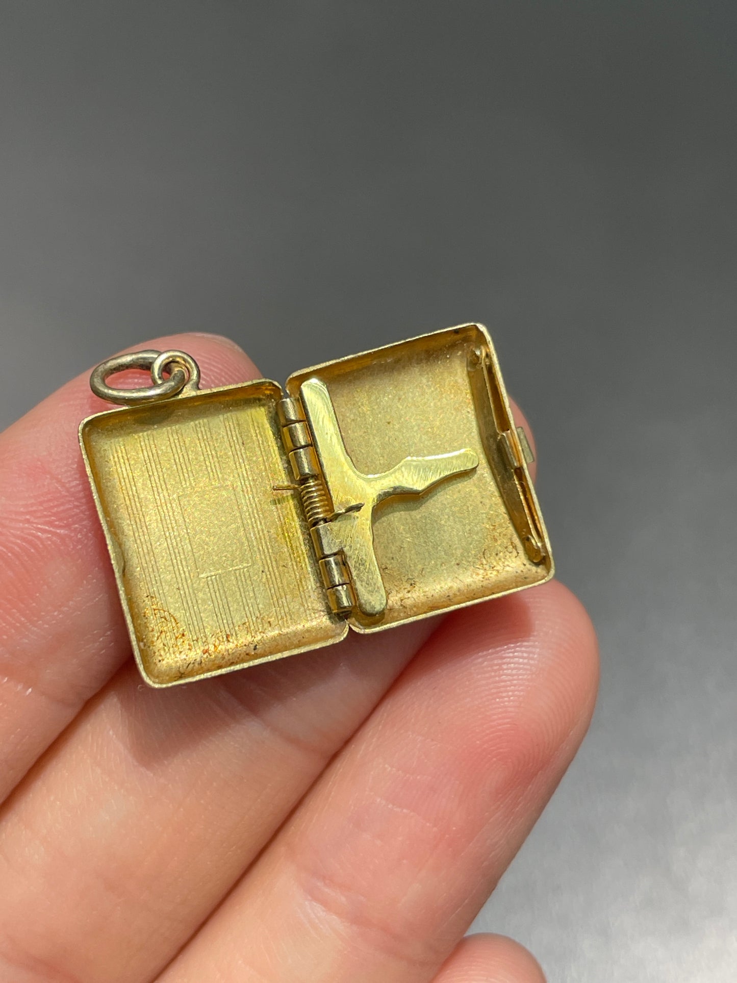 Vintage 14K Gold Mini Locket Charm