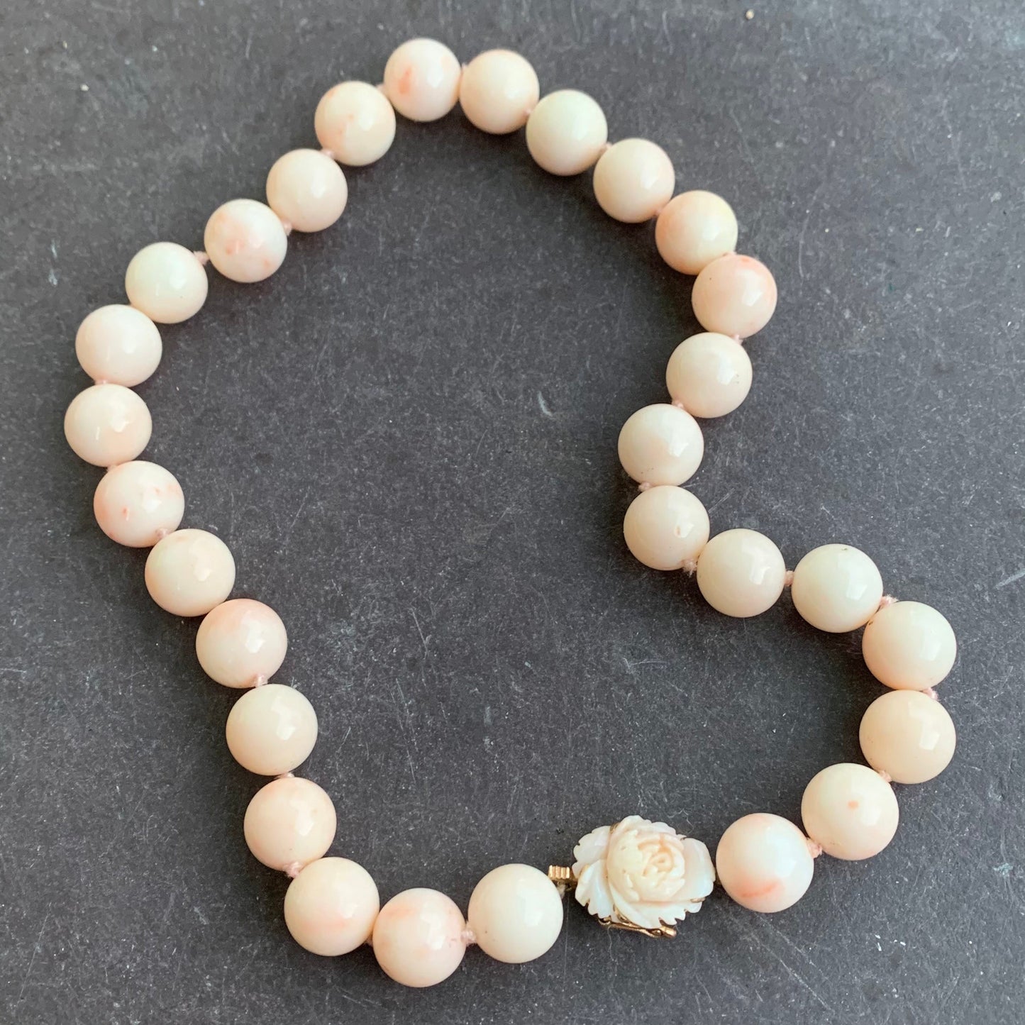 [ON HOLD] Antique 14K Gold 11.0 mm Angel Skin Coral Bead Necklace with Clasp