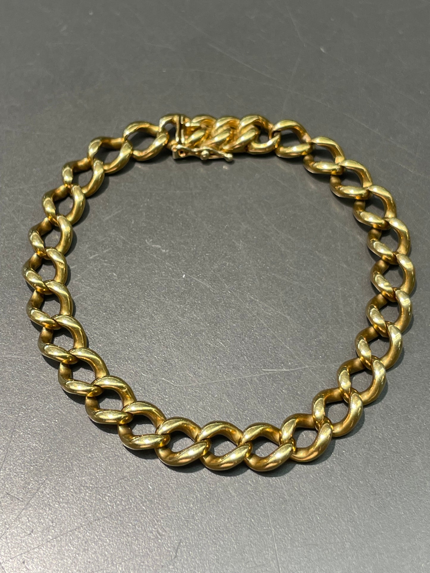 Vintage 14K Yellow Gold Solid 7.5mm Curb Link Bracelet