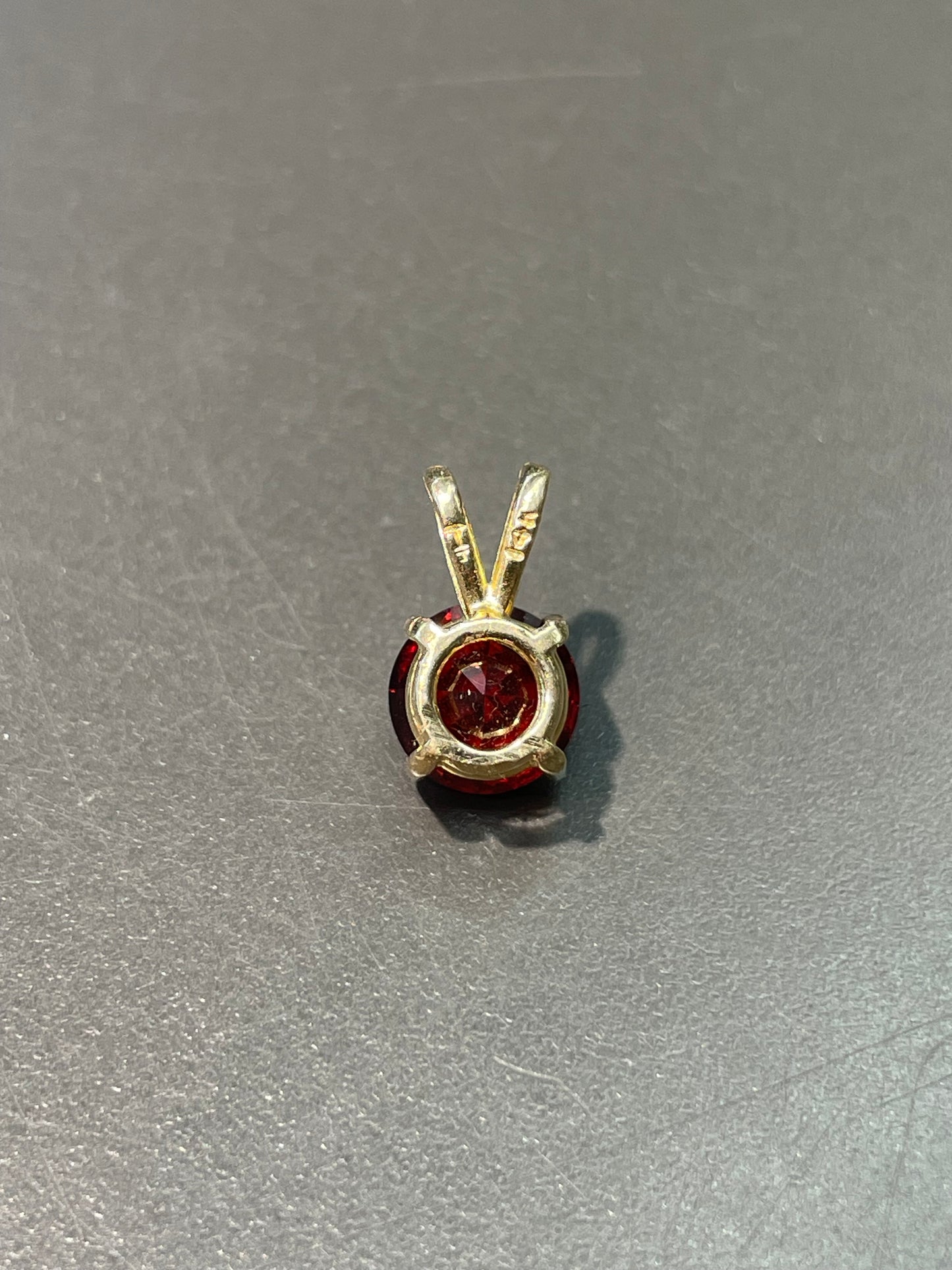 14K Yellow Gold Garnet Pendant