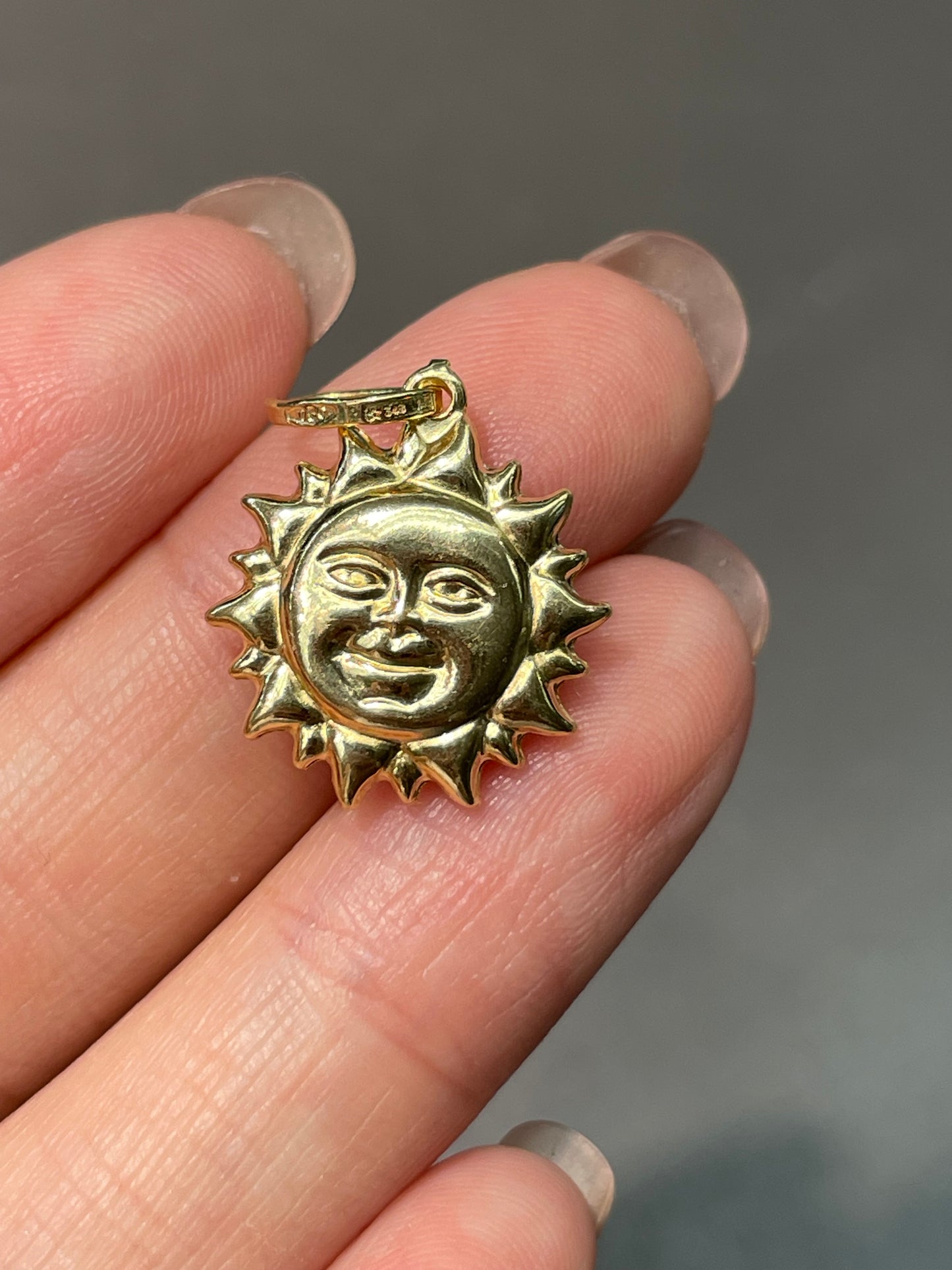 Vintage 18K Yellow Gold Sun Man Charm