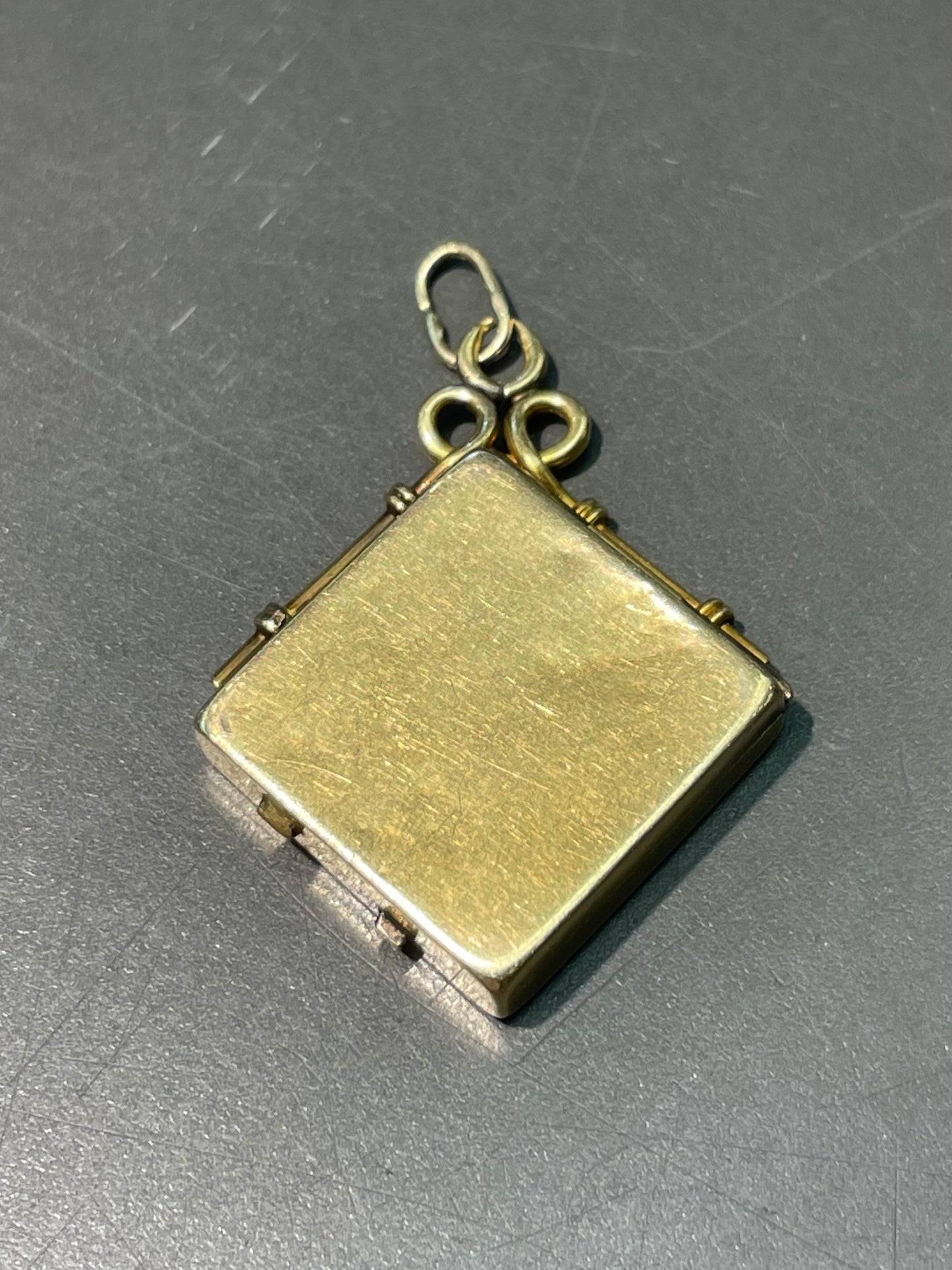 古董 18K 黄金 0.22 CTW 钻石星形方形小盒