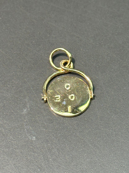 14K 黄金“我爱你”旋转吊饰