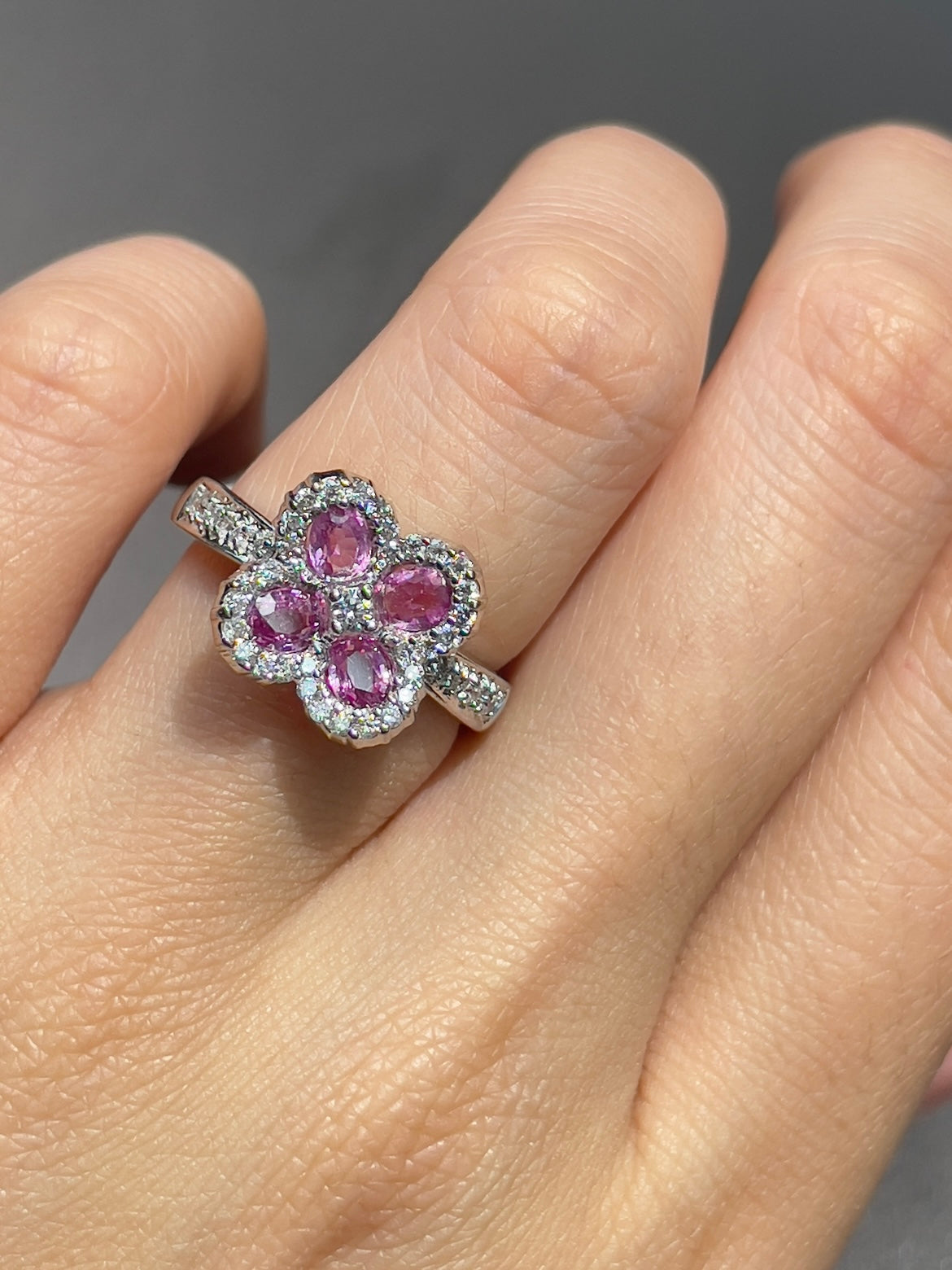 18K Gold Pink Sapphire Diamond Flower Ring