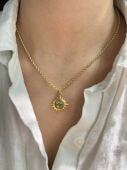 Vintage 18K Gold Puffy Sun Man Charm