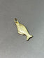 Charme de poisson creux vintage en or 14 carats