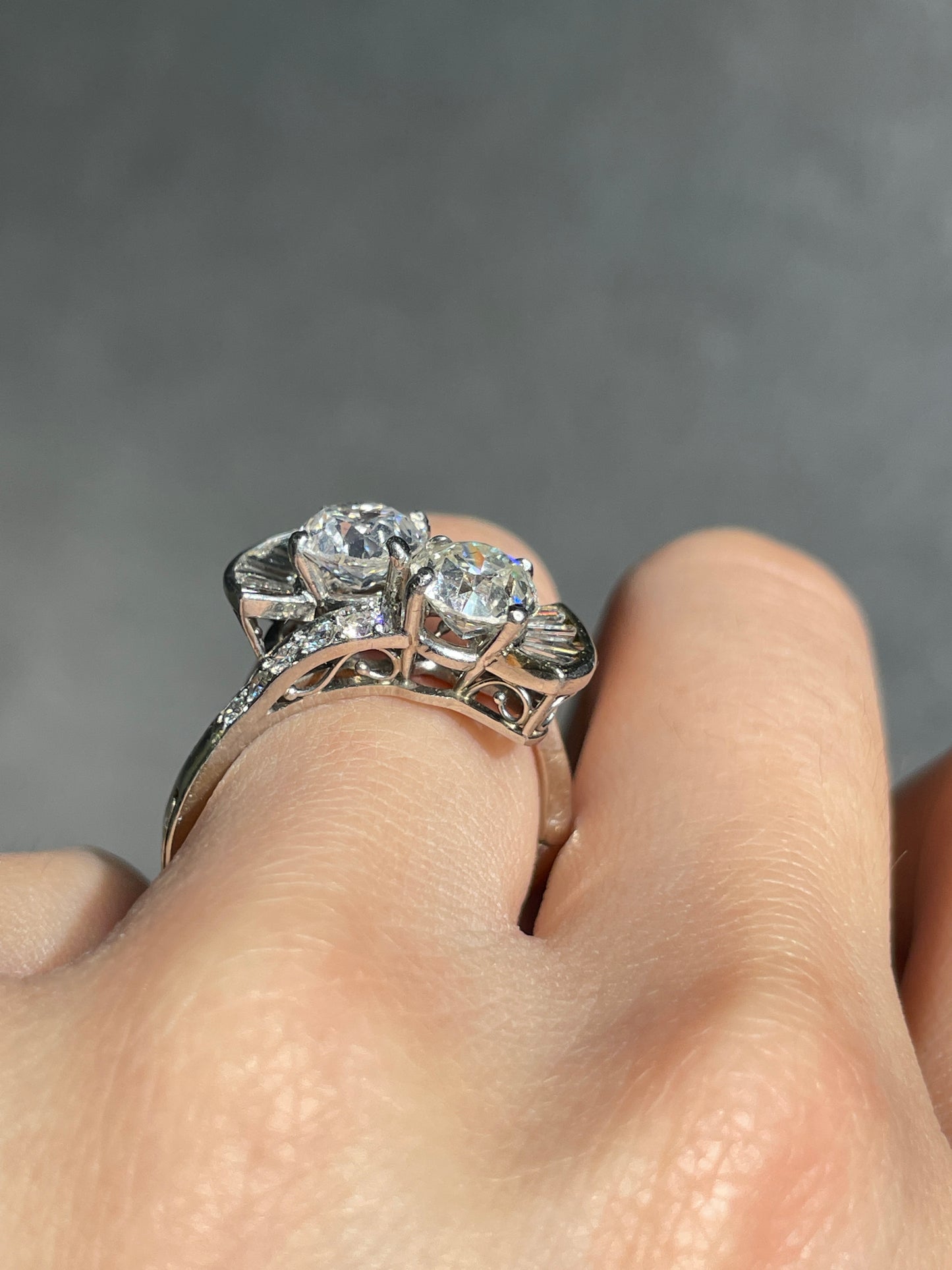 Vintage 14K 2.65 CTW Diamond Old European Old Mine Cut Toi Et Moi Candy Ring