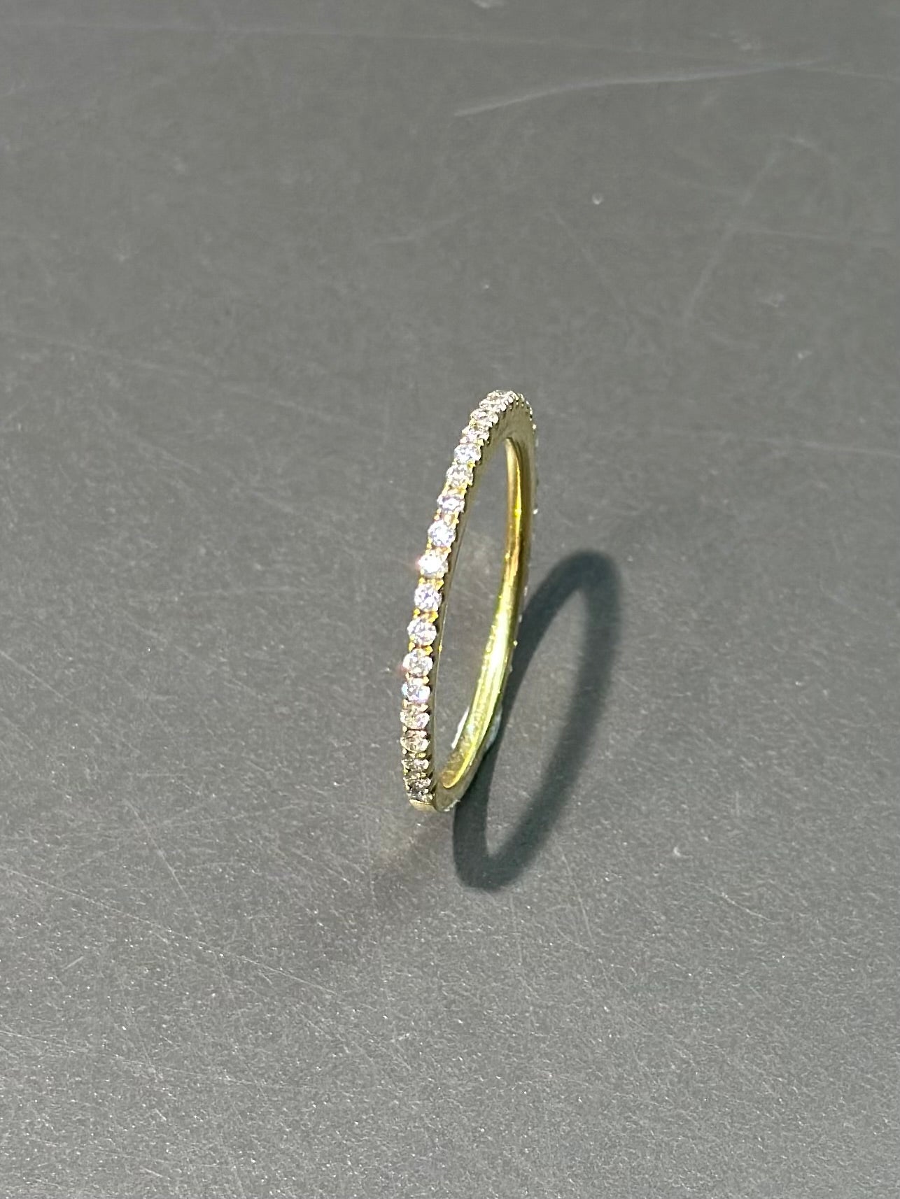 14K Gold Diamond Band Ring SZ 6.75