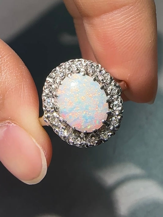 14K 白金蛋白石钻石光环戒指