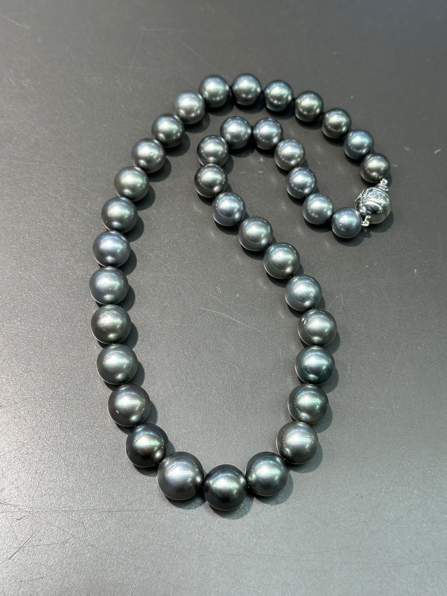 Mikimoto 18K White Gold 10mm-14mm Graduated Tahitian Pearl Necklace