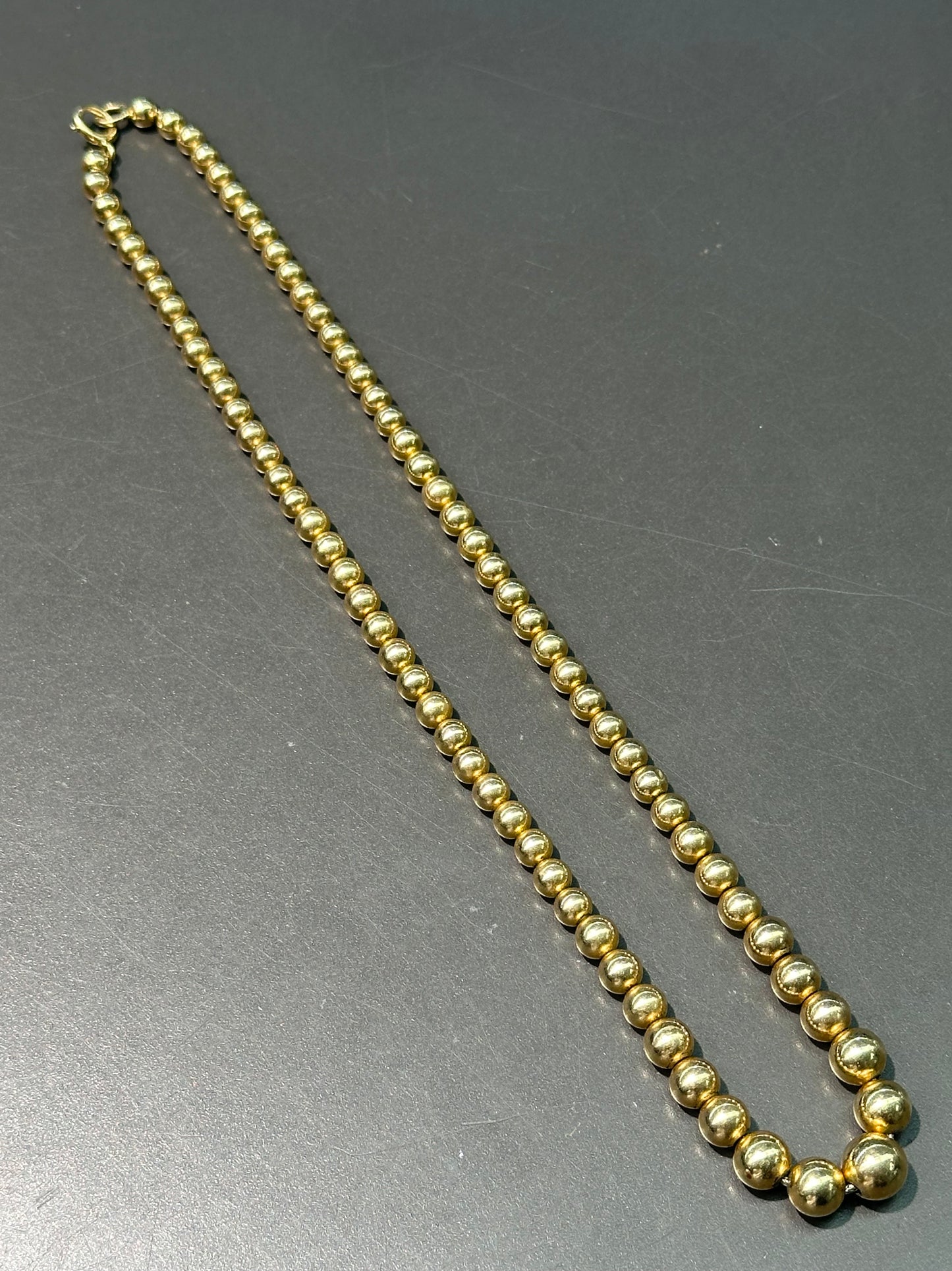 Vintage 14K Gold Graduated Bead Necklace