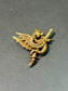 Art Nouveau Rikers Bros. Broche Dragon Griffin en or 14 carats