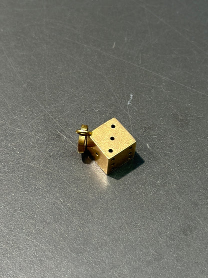 复古 18K 金骰子吊饰