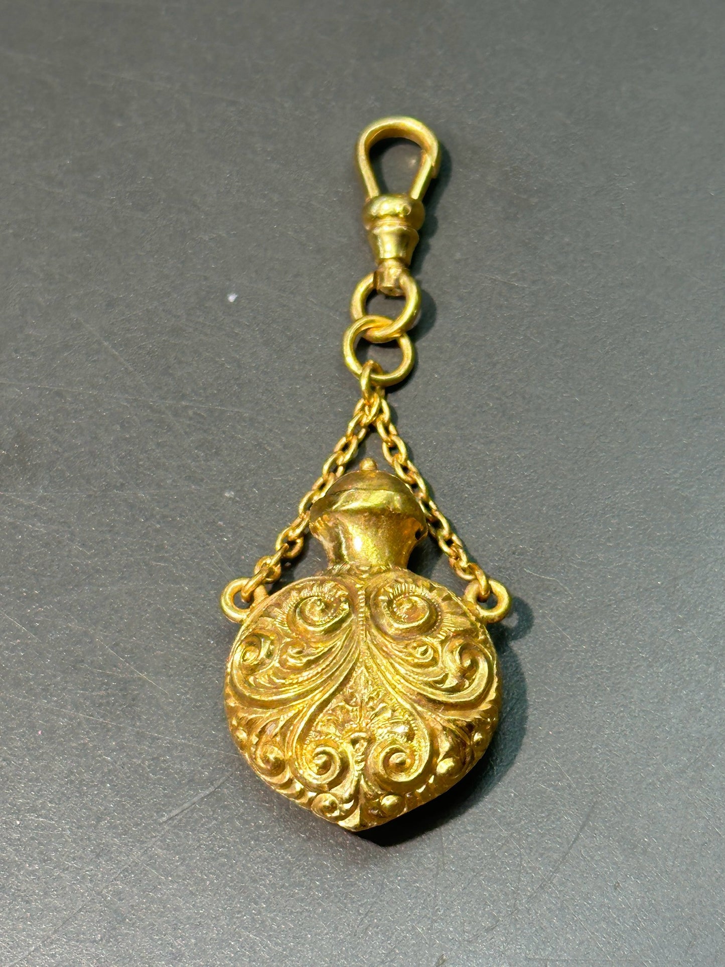 Victorian 14K Yellow Gold Repousse Perfume Bottle Pendant