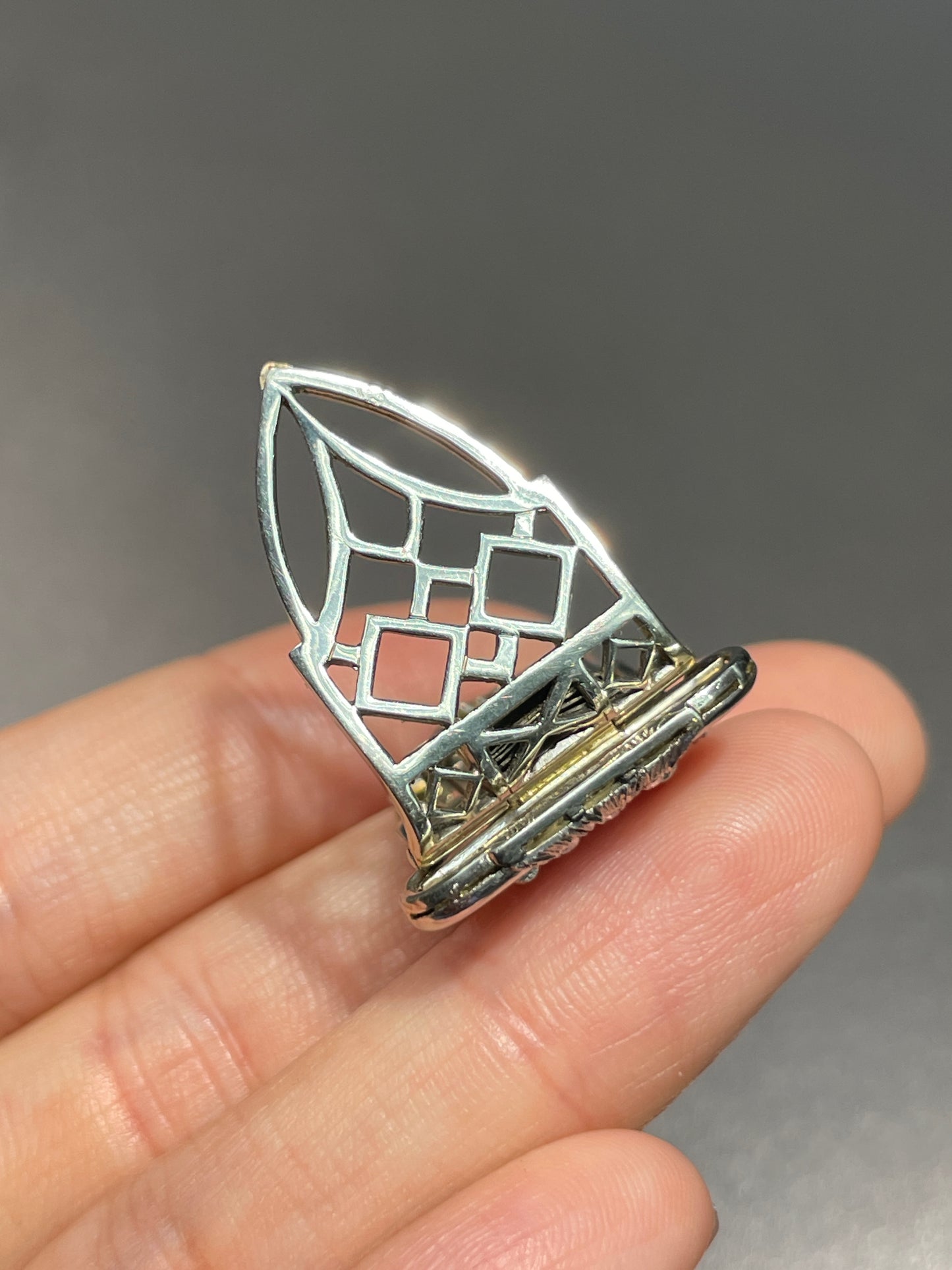 Art Deco 18K Gold 0.60 CTW Diamond Dress Clip Brooch