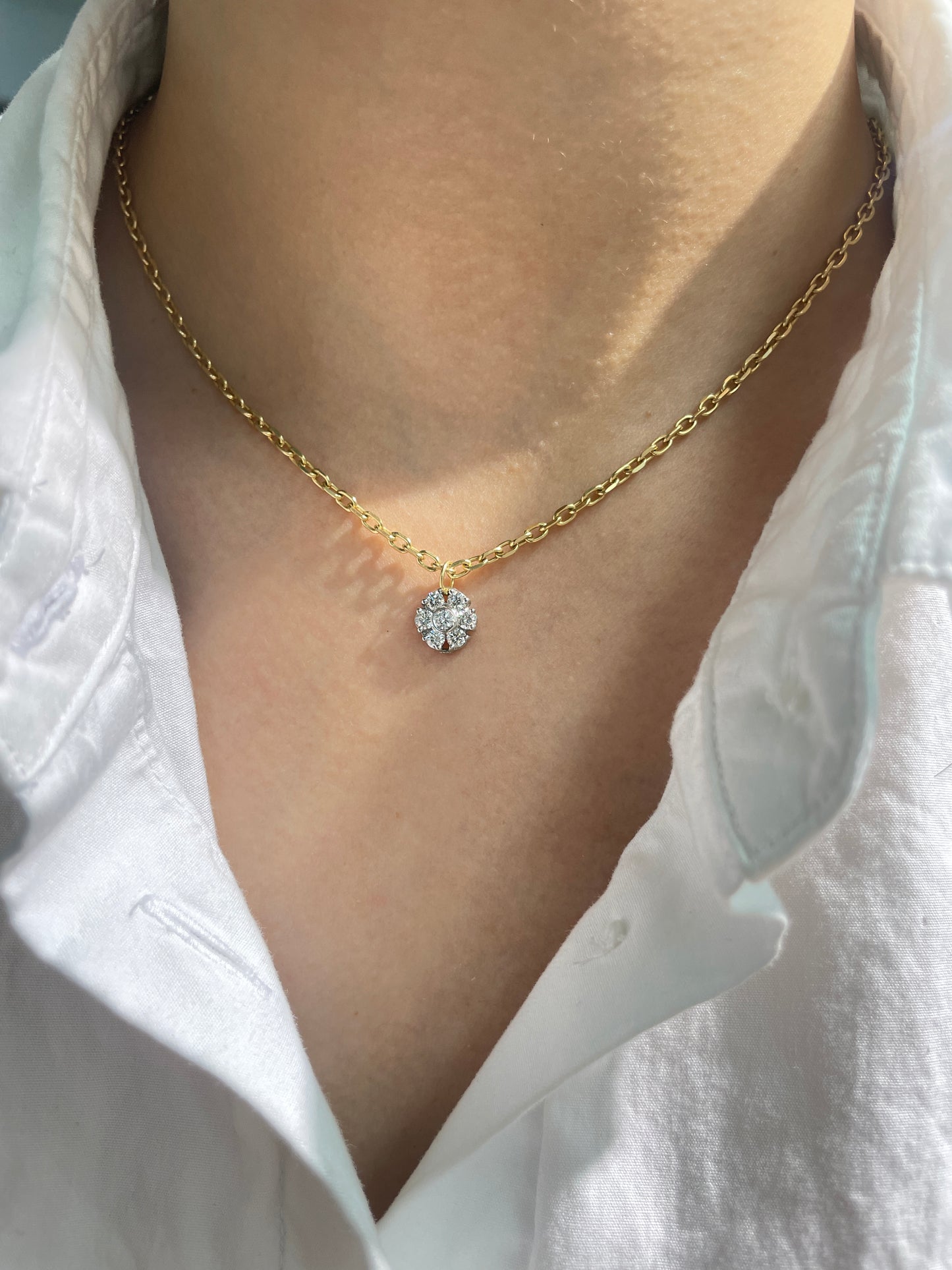 18K Gold Diamond Cluster Flower Charm