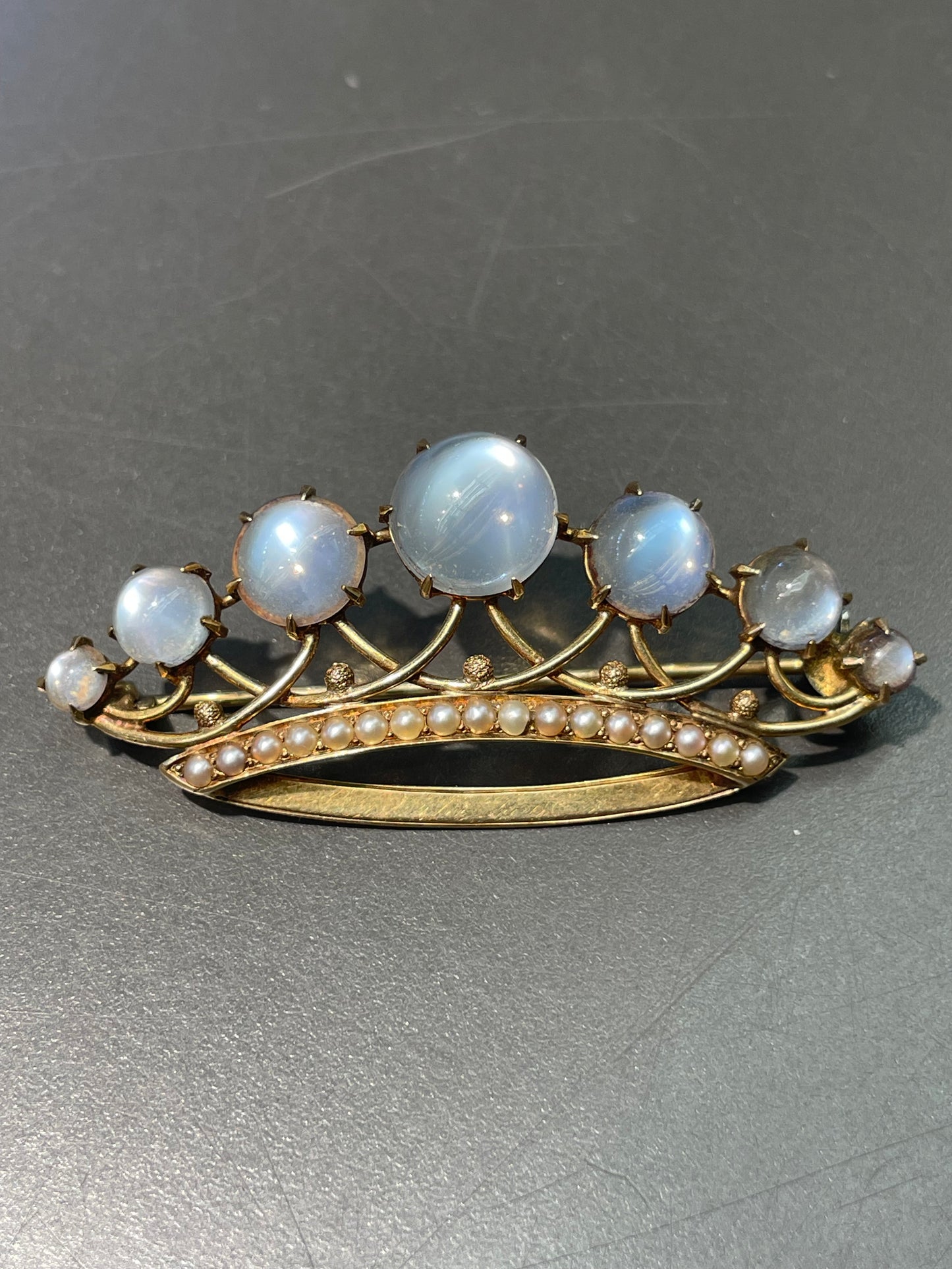 Antique 14K Yellow Gold Ceylon Moonstone Pearl Crown Brooch