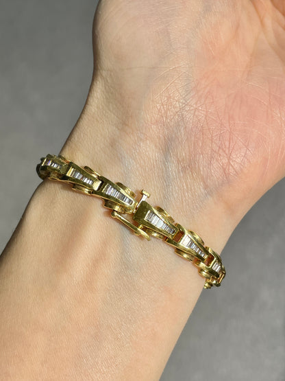 Vintage 18K Gold Baguette Diamond Tennis Bracelet