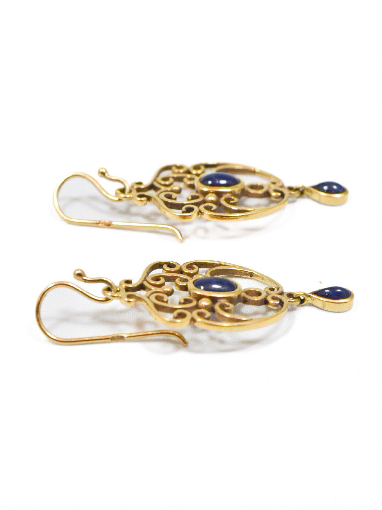 14K Yellow Gold Sapphire Motif Earring