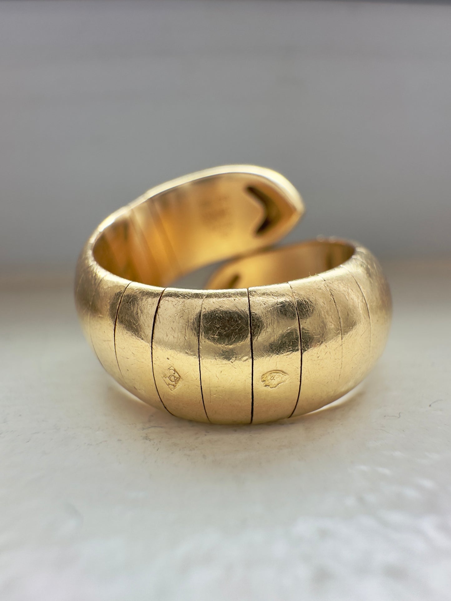 Vintage Chaumet 18K Gold Bypass Ring SZ 6.5