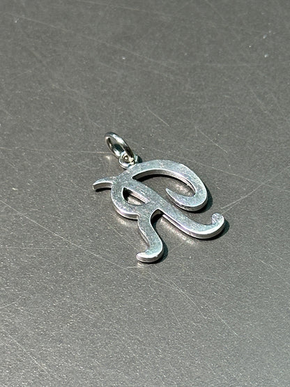 14K 白金钻石 R 字母吊饰