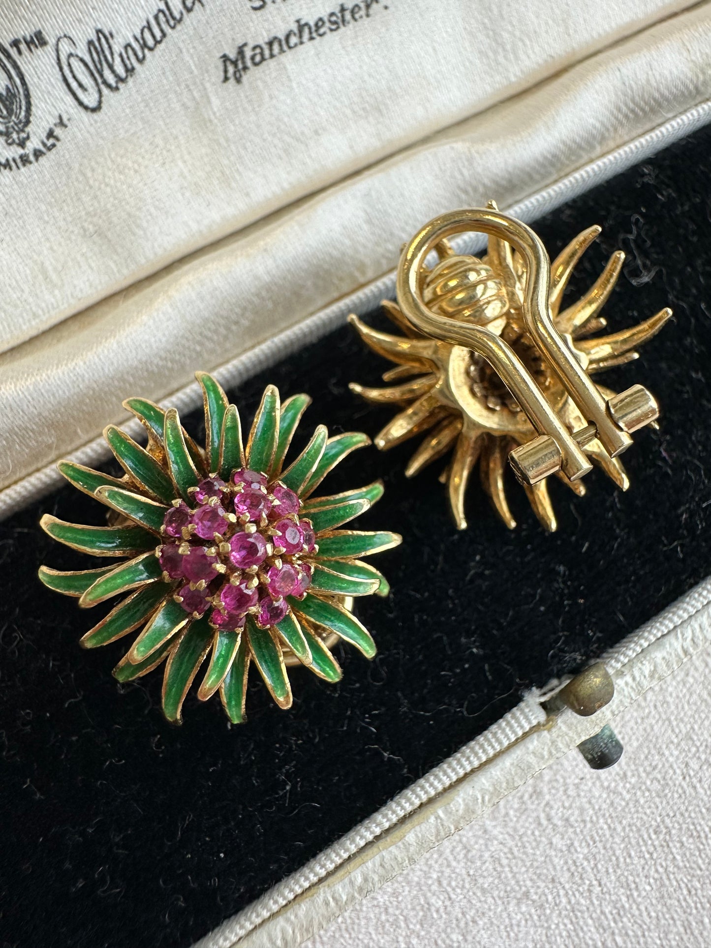 Vintage Kurt Guam 18K 金红宝石珐琅花朵耳环