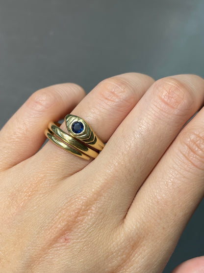 Vintage 18K Yellow Gold Sapphire Snake Coiled Ring