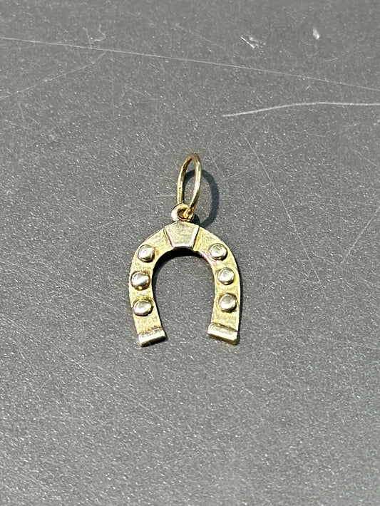 Vintage 14K Gold Horse Shoe Charm