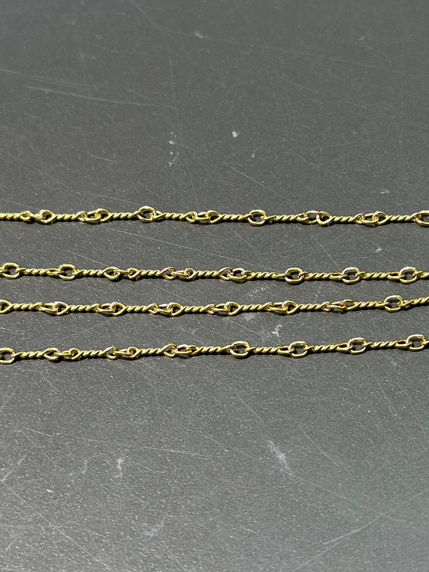 14K Gold Fancy Twisted Link Chain Necklace 20.0 inch