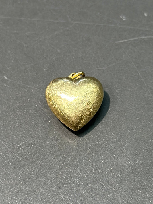 Breloque coeur gonflé creux vintage en or 14 carats