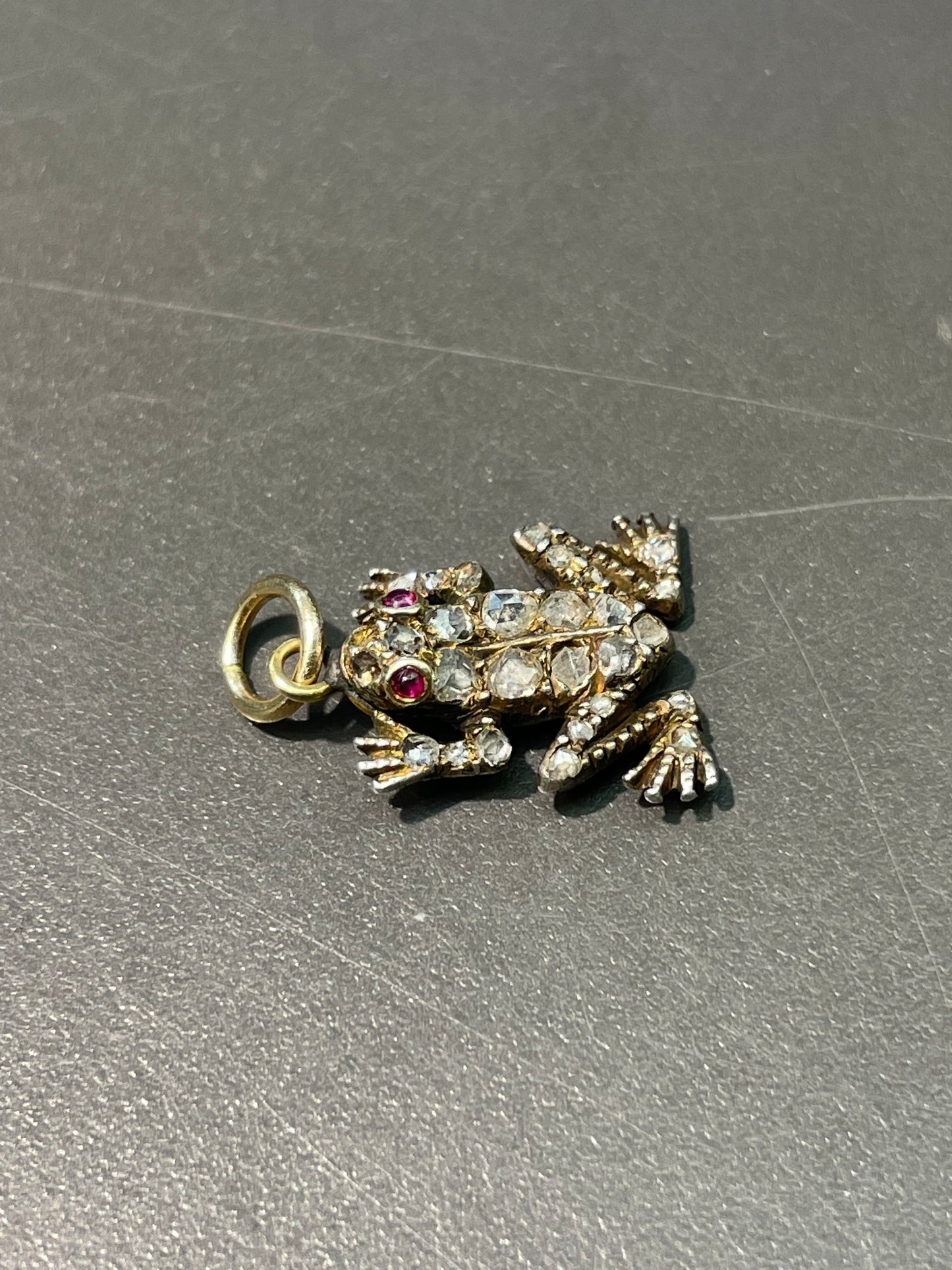 古董 14K 金 0.52 CTW 玫瑰切割钻石青蛙吊饰