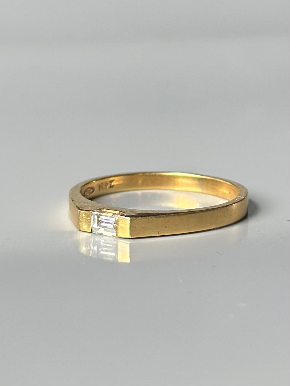 18K Gold Baguette Diamond Ring SZ 6.5