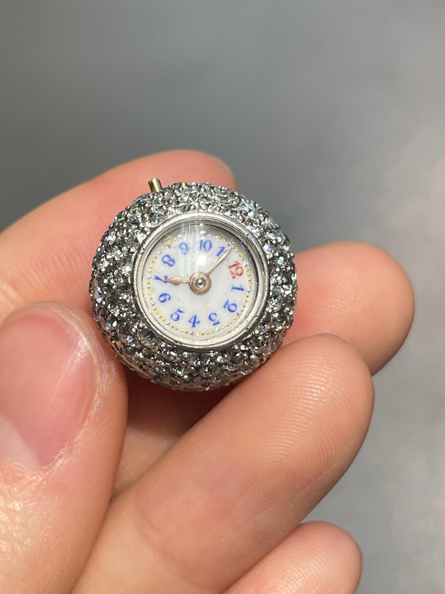 Antique Platinum 7.50 CTW Diamond Onyx Orb Watch Brooch