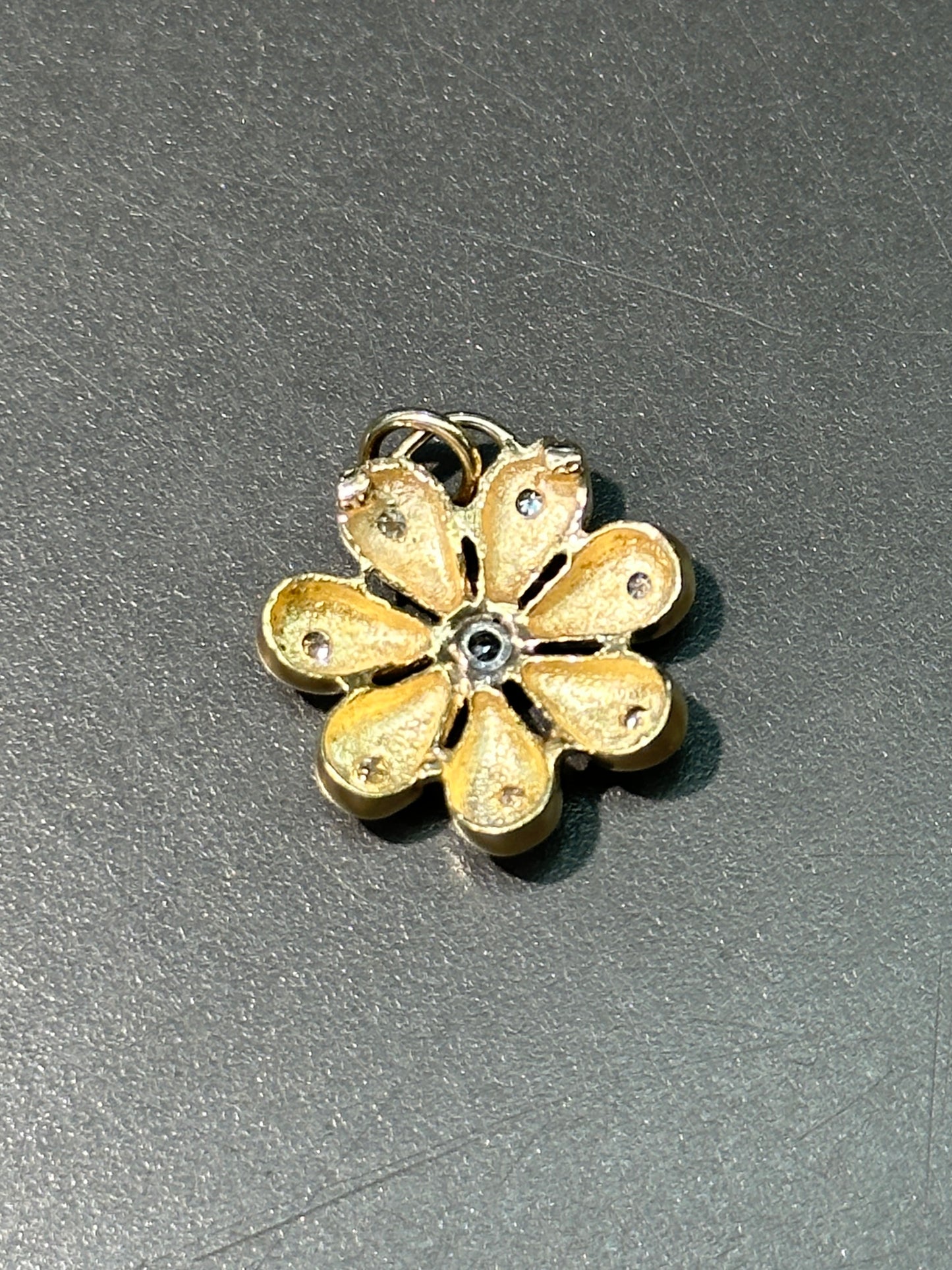 复古 14K 金 0.28 CTW 钻石星爆雏菊吊坠
