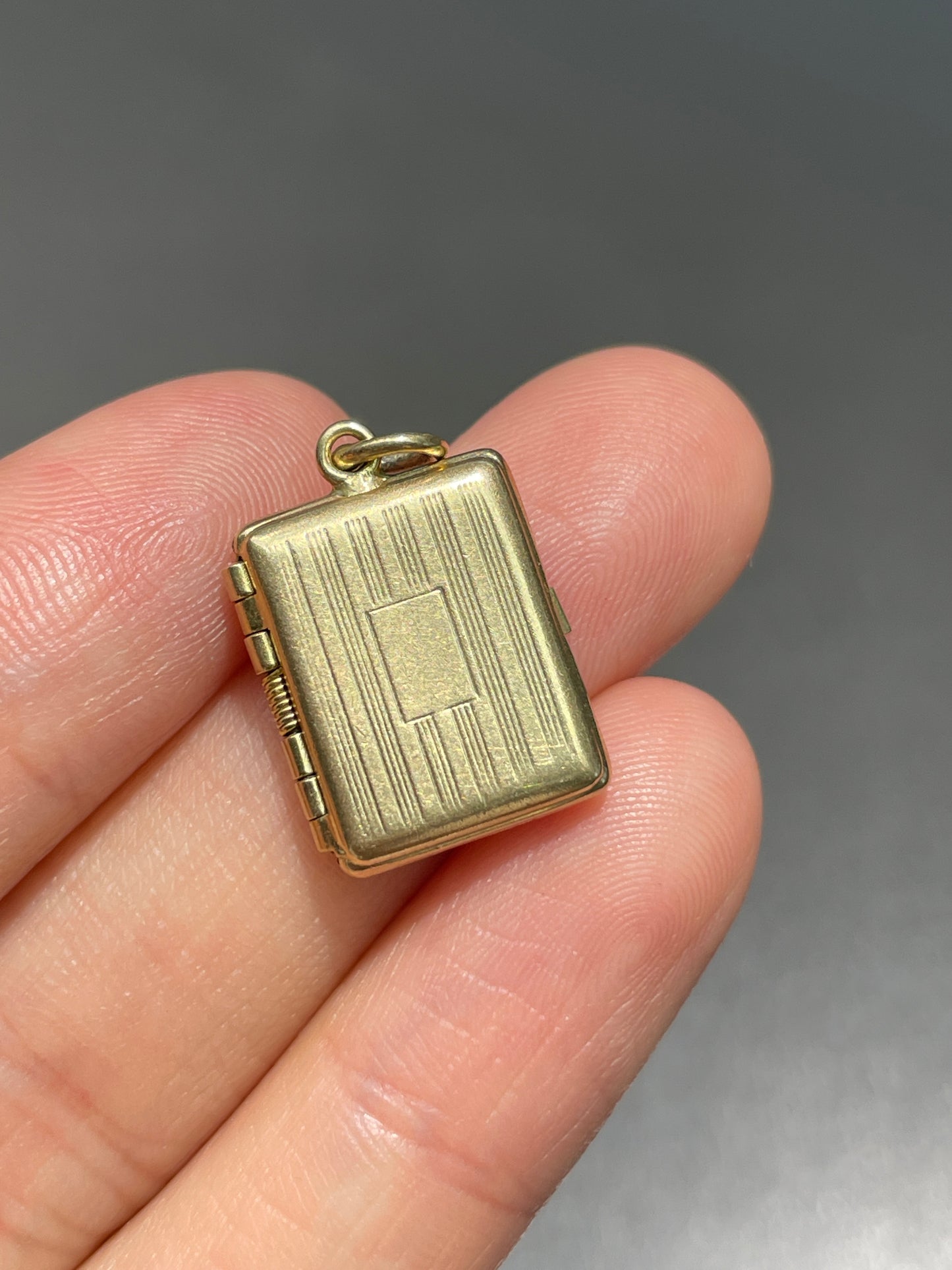 Vintage 14K Gold Mini Locket Charm