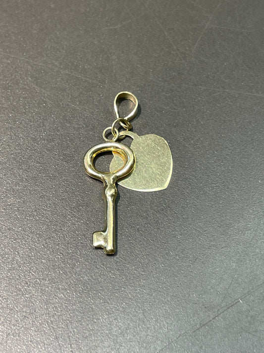 14K Gold Heart and Key Charm Pendant