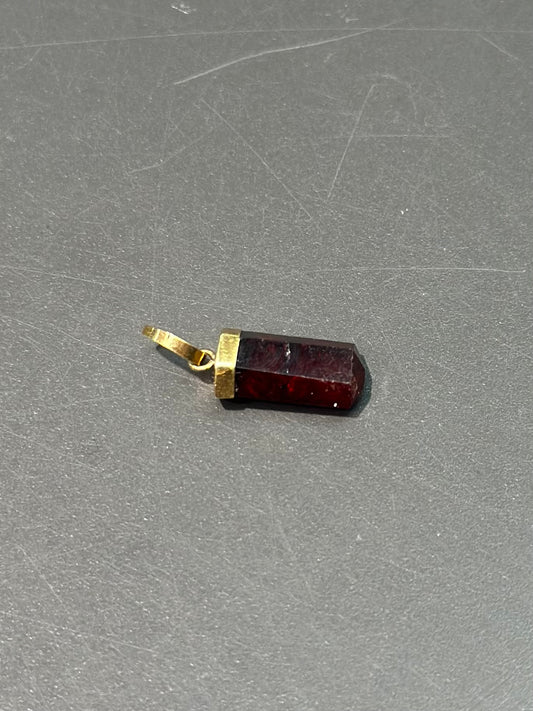 Vintage 14K Gold Garnet Prism Charm