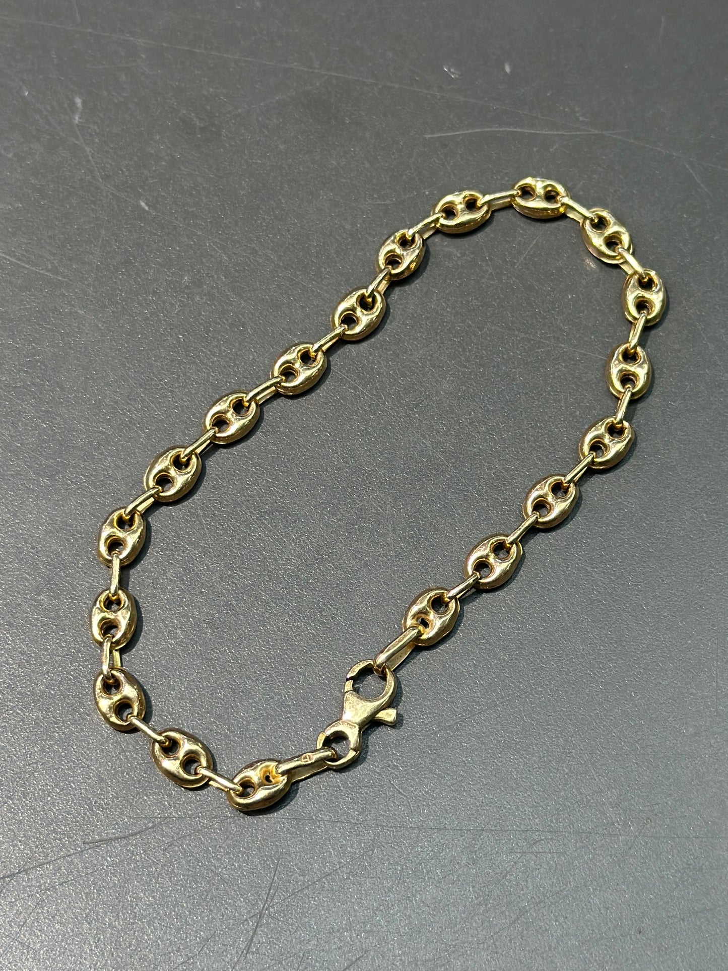 14K Gold Hollow Gucci Link Bracelet