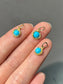 Charme cabochon turquoise vintage en or 18 carats