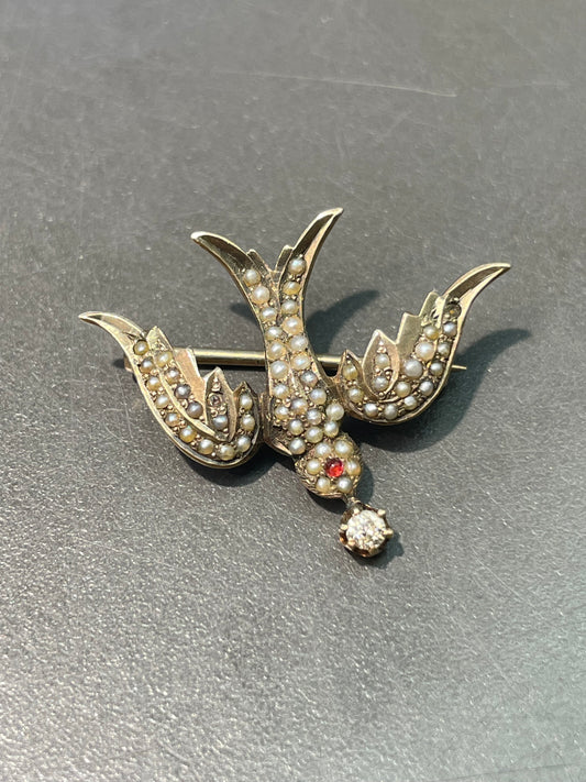 Vintage 14K Yellow Gold Seed Pearl Diamond St. Esprit Dove Brooch