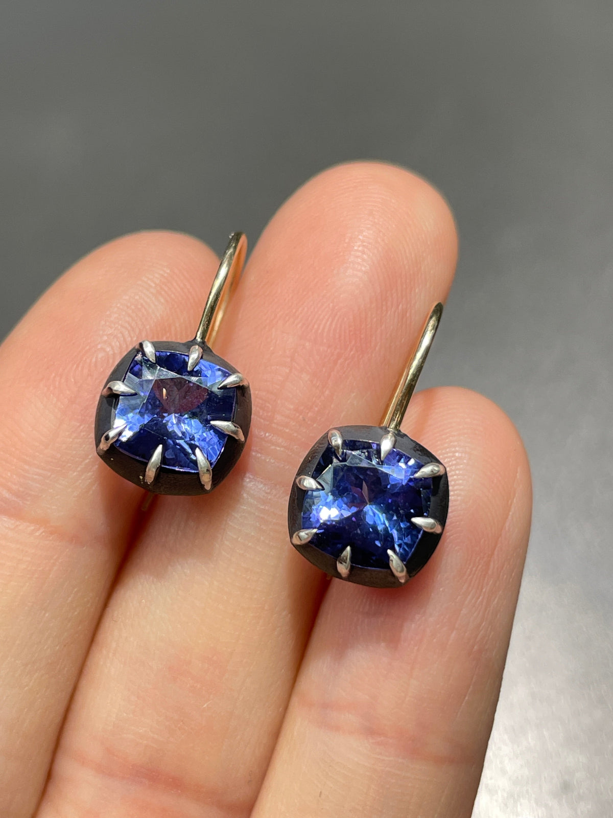 Georgian Style Tanzanite Collet-Set Earring