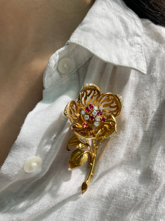 French 18K Gold Ruby Diamond En Tremblant Flower Brooch