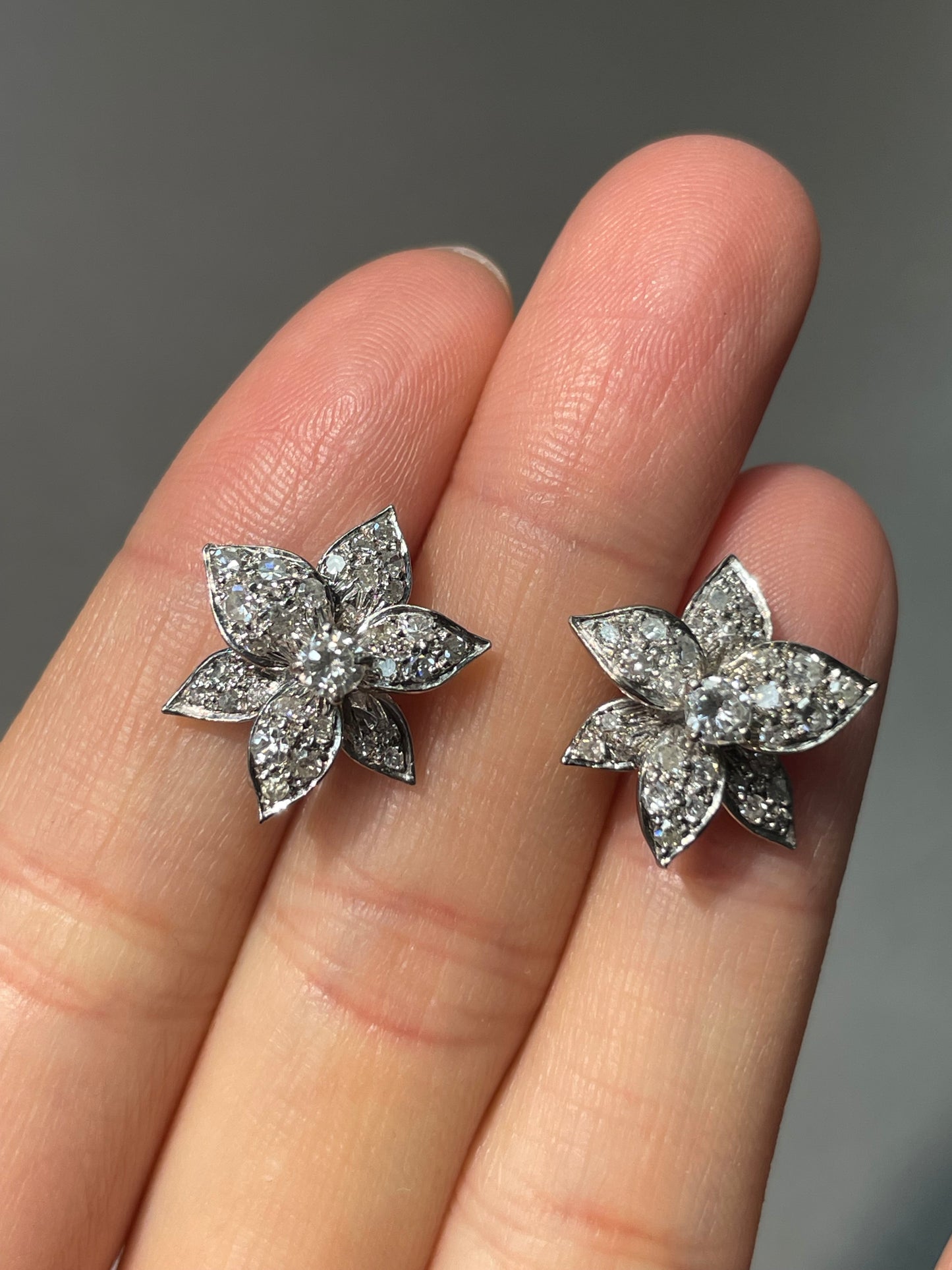 Vintage 14K White Gold 1.37 CTW Diamond Pansy Flower Stud Earring