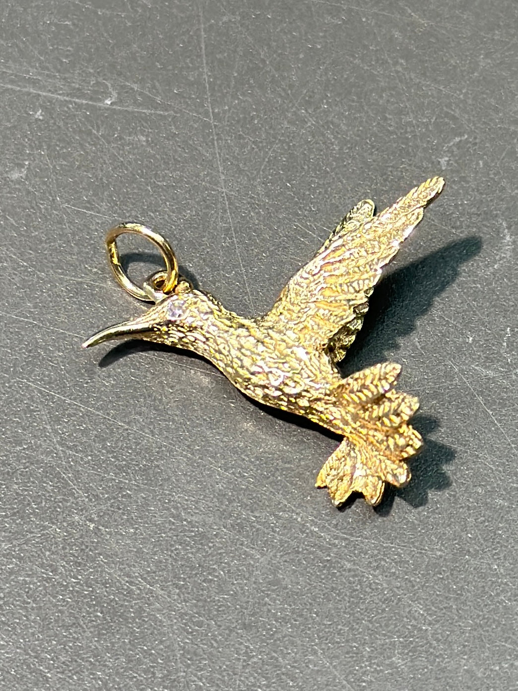 复古 14K 金钻石蜂鸟吊坠