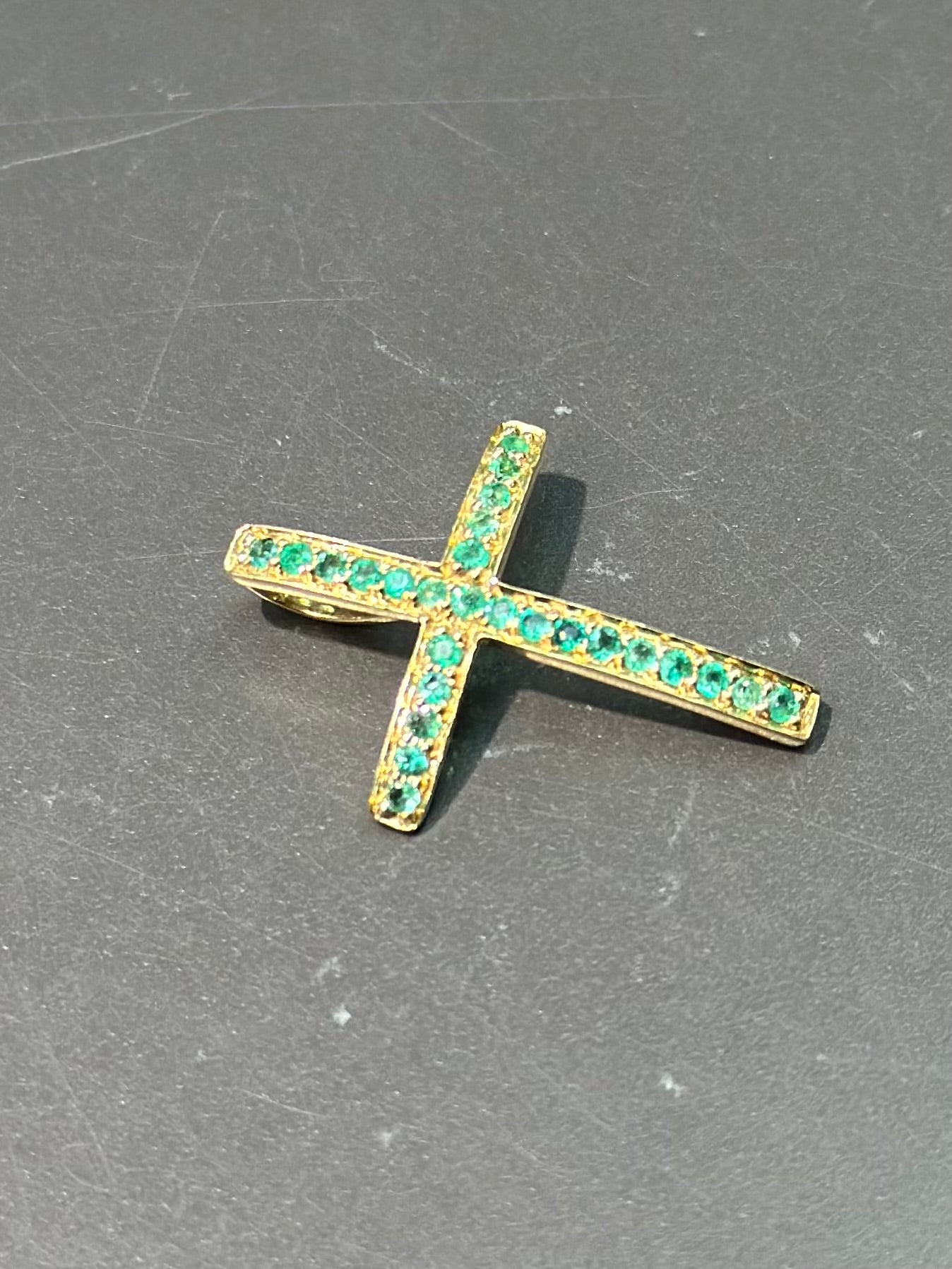 Vintage 14K Gold Emerald Cross